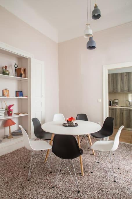 Apartmán Splendid Full 5Bdr/3Bath/2Kitchens Mansion In Ath Atény Exteriér fotografie
